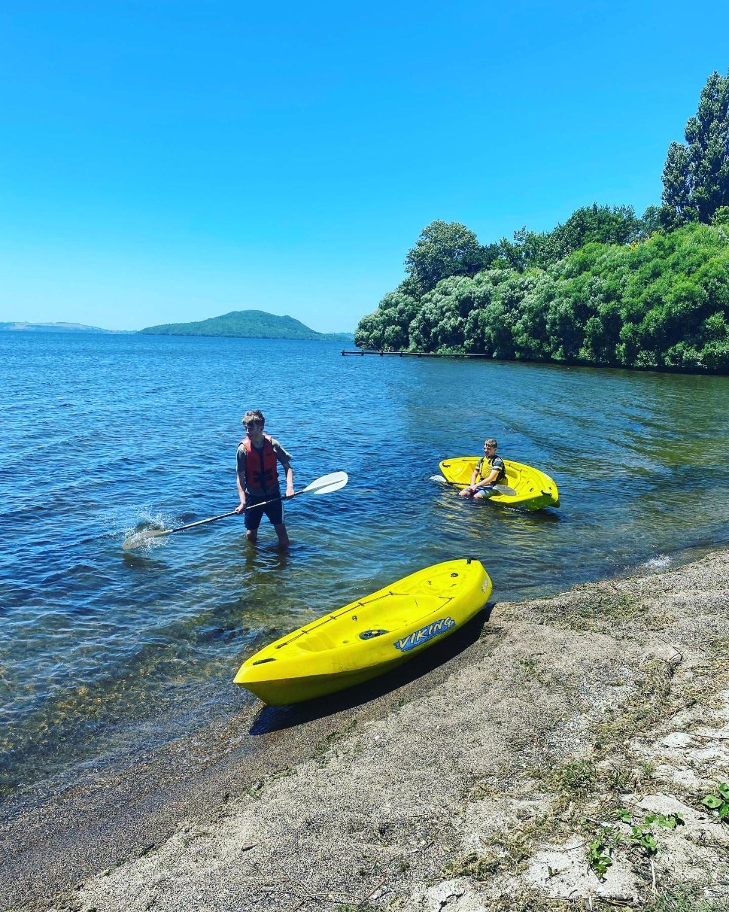 Zodiac Bay Lake Retreat Rotorua Eksteriør bilde